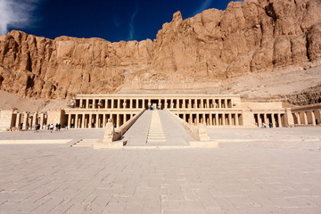 Luxor Crociera sul Nilo