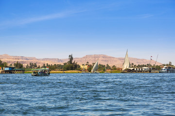 Crociere sul Lago Nasser con uno specialista di viaggi in Egitto